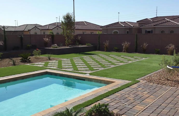 custom pools and spas by greencare.net